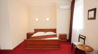 Гостиница Эрпан Гаспра Стандартный двухместный номер с 1 кроватью и видом на горы-6