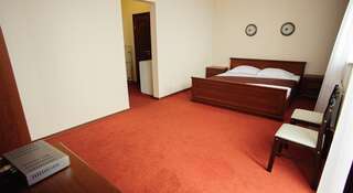 Гостиница Эрпан Гаспра Стандартный двухместный номер с 1 кроватью и видом на море-4